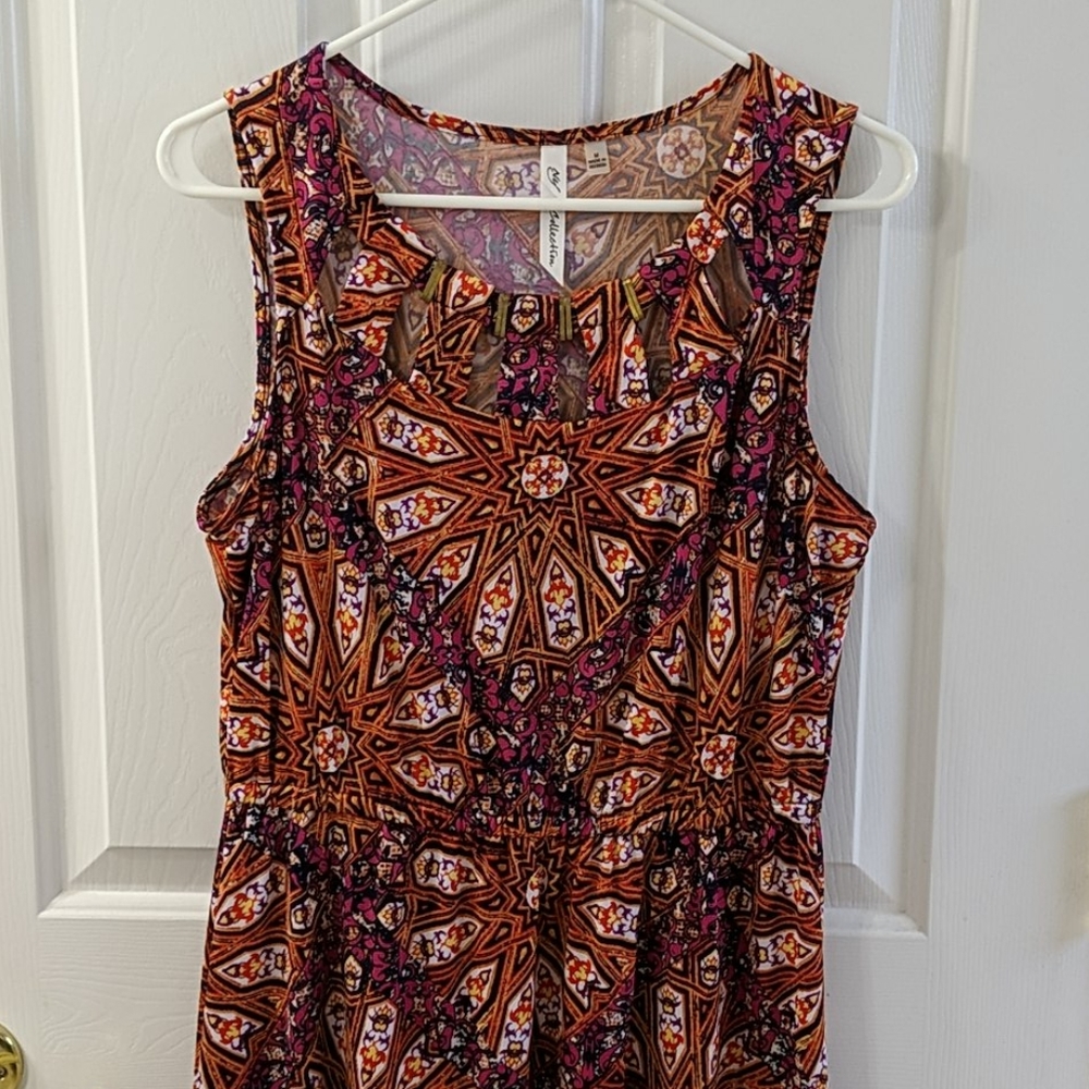 Sleeveless dress
